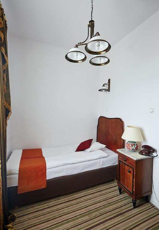Hotel Palac W Myslecinku Bydgoszcz Ruang foto